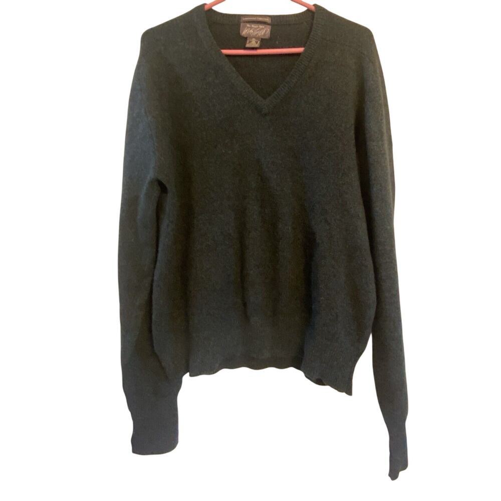 Lord & Taylor Classic Lambs Wool V-Neck Sweater XLarge Green Pullover